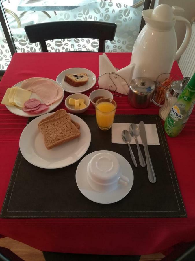 Hostal La Cumbre Темуко Экстерьер фото